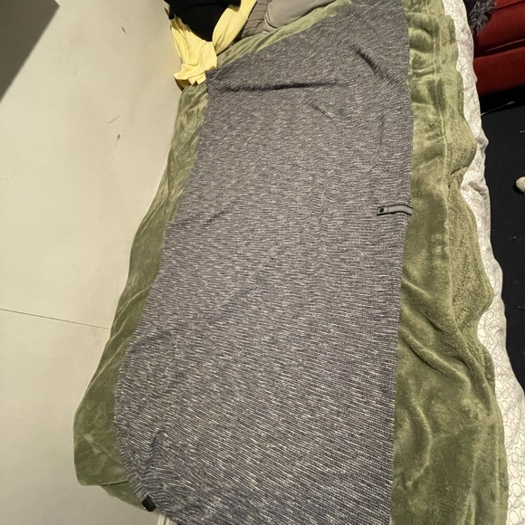 Lulu Lemon Vinyasa Scarf - Picture 2 of 2